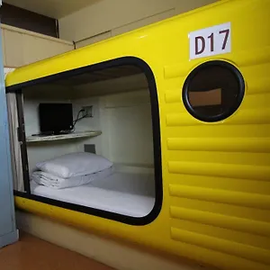 Capsule Shonan ホテル